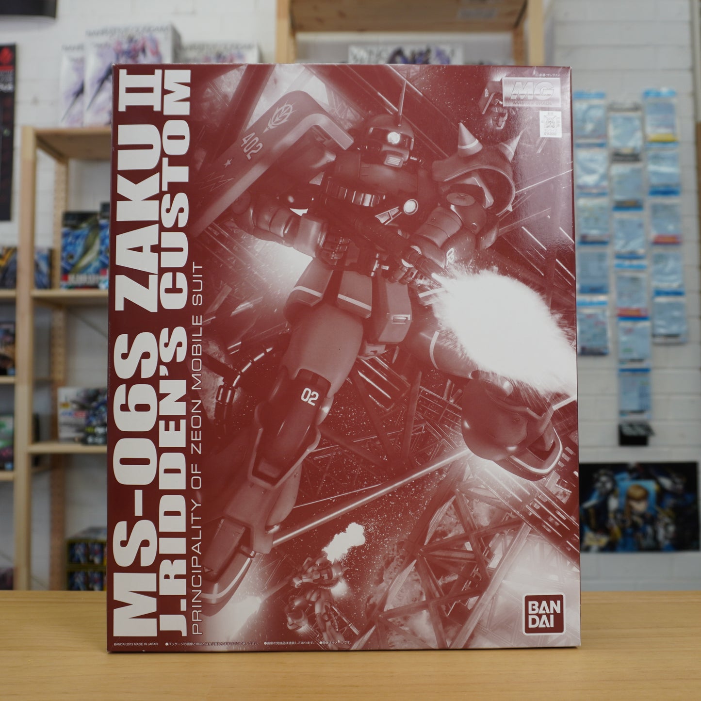 MG 1/100 MS‑06S Zaku II (Johnny Ridden’s Custom)