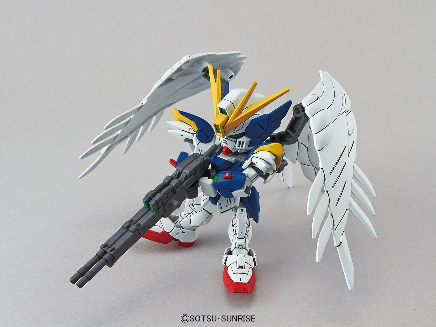 SD Gundam EX-Standard 004 Wing Gundam Zero (Ew)