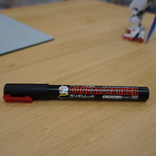 Gundam Marker - Gundam Red