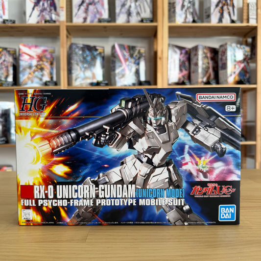 HGUC 1/144 RX-0 Unicorn Gundam (Unicorn Mode)