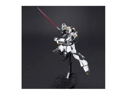 HG 1/144 RX-93 ν Gundam (Metallic Coating Ver.)
