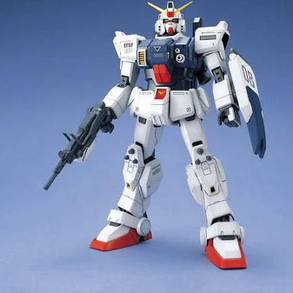 MG 1/100 Gundam RX-79G